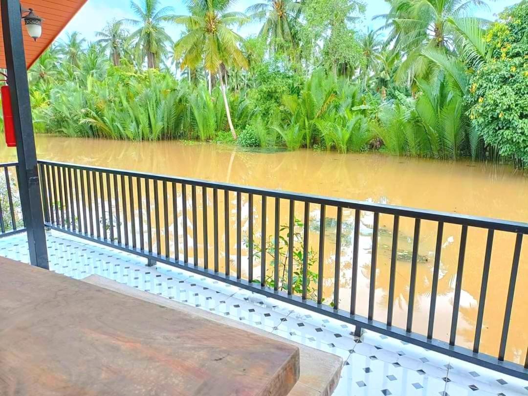 Amantra homestay&village Surat Thani Exteriör bild